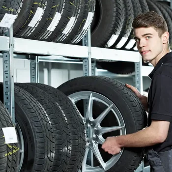 Reifenservice bei Kfz-Technik Jessen in Hattingen